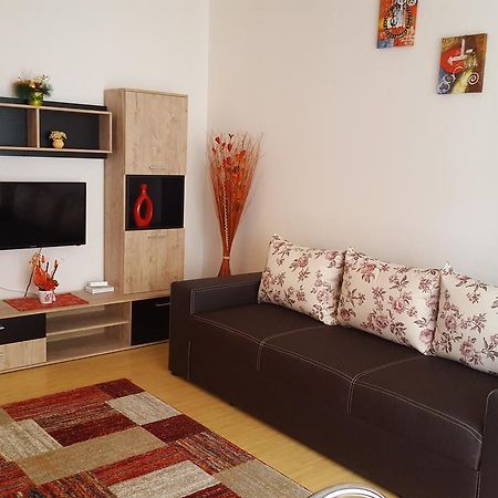Apartament Maria Floreşti Exteriér fotografie
